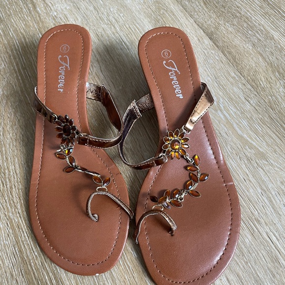 Sandals - Picture 2 of 2